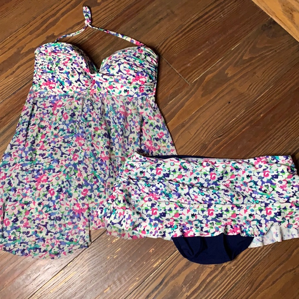 Profiles by Gottex 2 pc swimsuit size 6/8